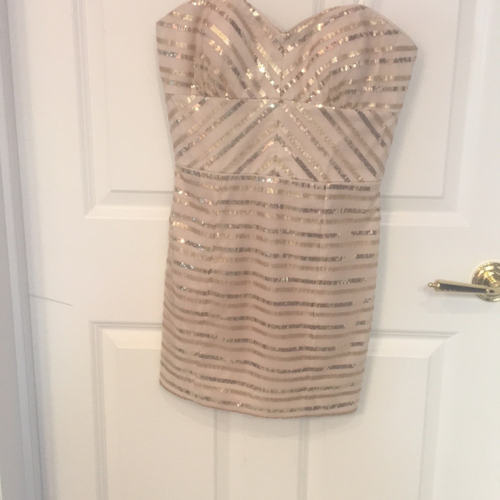 Short gold sequin dress